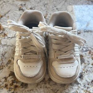 K Swiss baby size 5